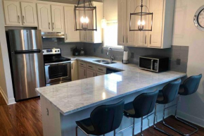 3 BR - Sleeps 12! Catch Sunset on Lake Ponchartrain